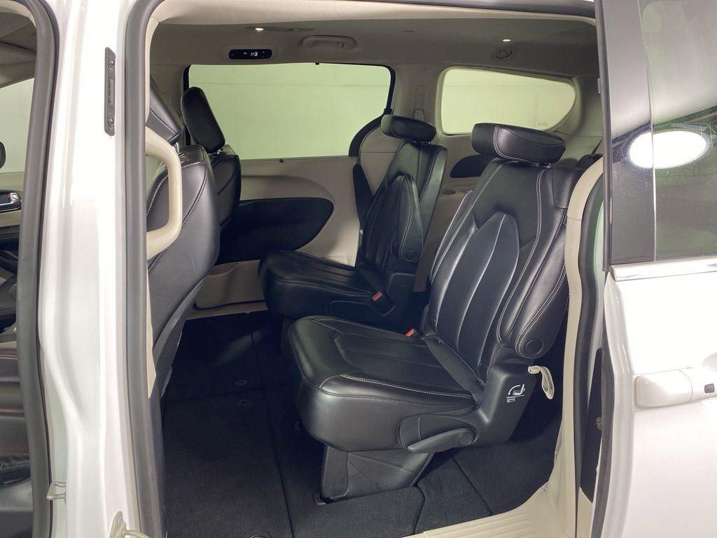 Used 2023 Bright White Clearcoat Chrysler Touring L image 11