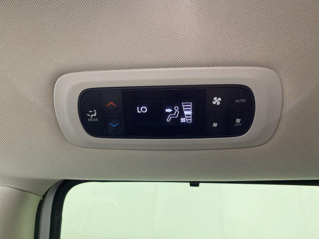 Used 2023 Bright White Clearcoat Chrysler Touring L image 29