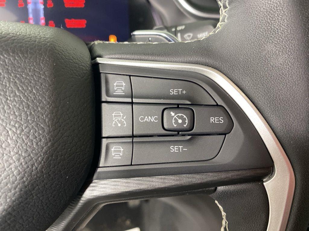 Used 2024 Bright White Clearcoat Jeep Altitude X image 24
