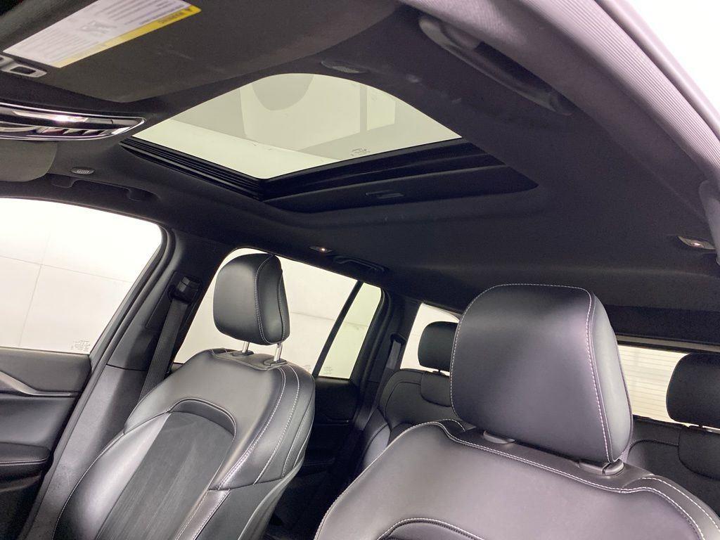 Used 2024 Bright White Clearcoat Jeep Altitude X image 3