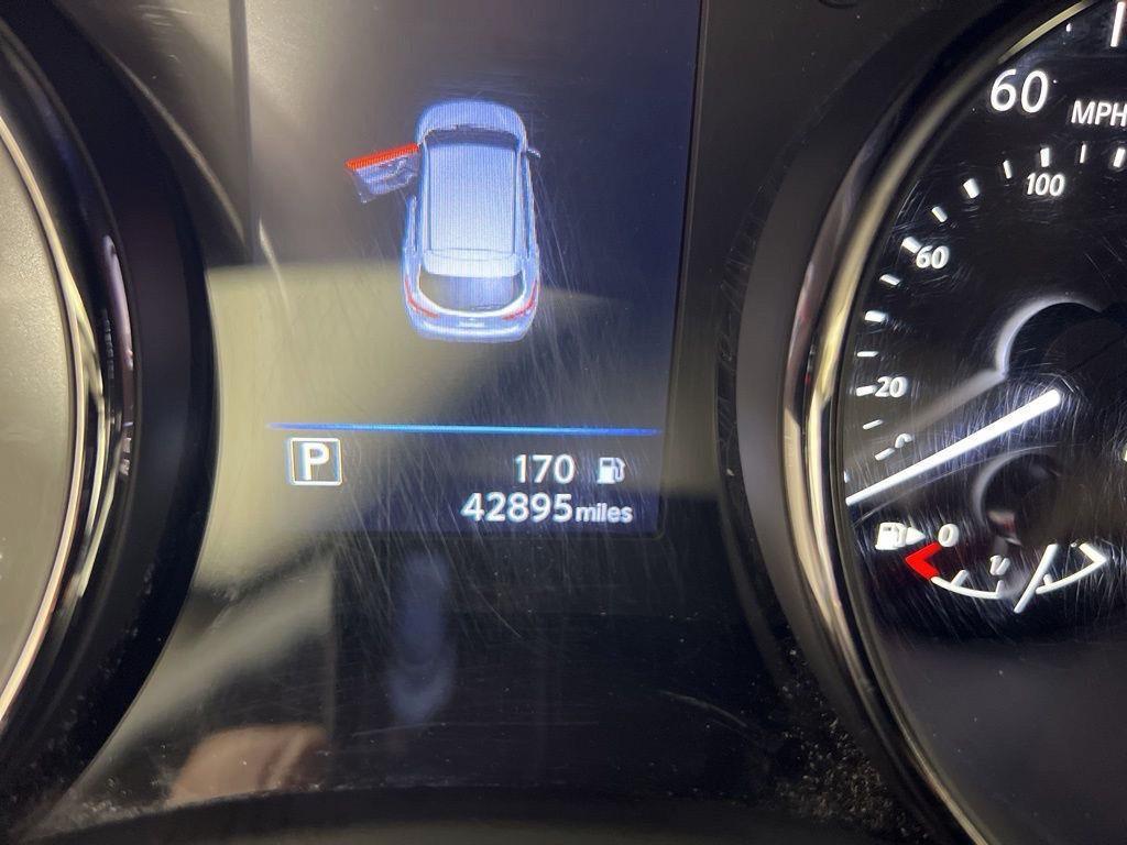 Used 2020 Caspian Blue Metallic Nissan S image 7