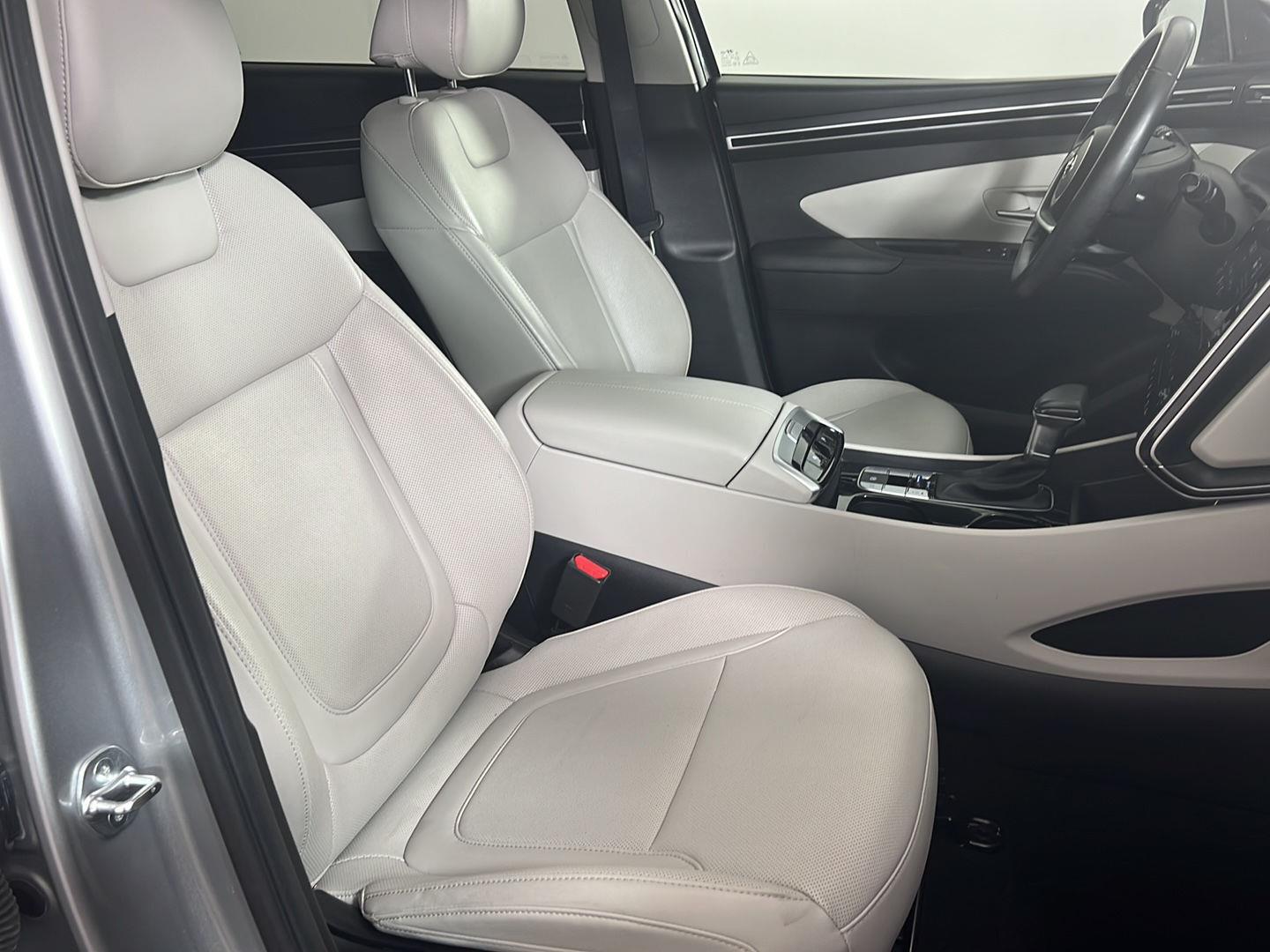 Used 2023 Shimmering Silver Hyundai SEL image 29