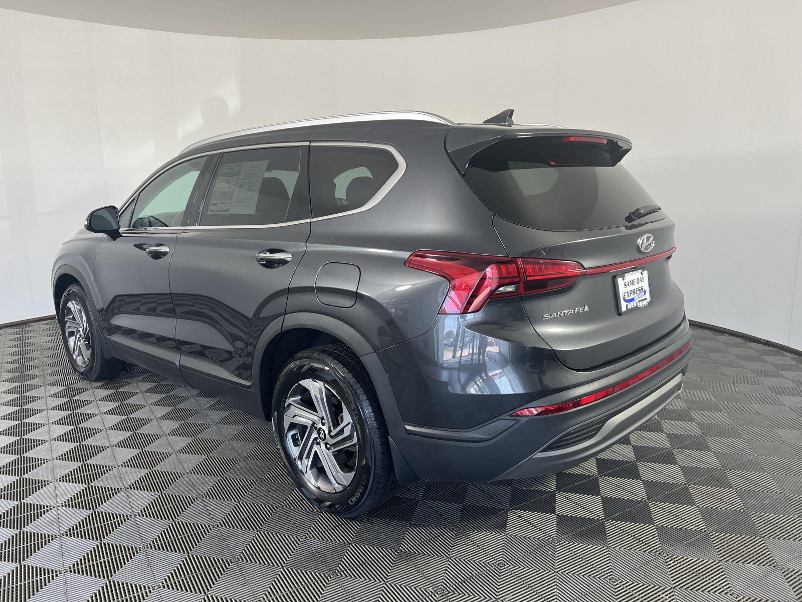 Used 2023 Portofino Gray Hyundai SEL image 5