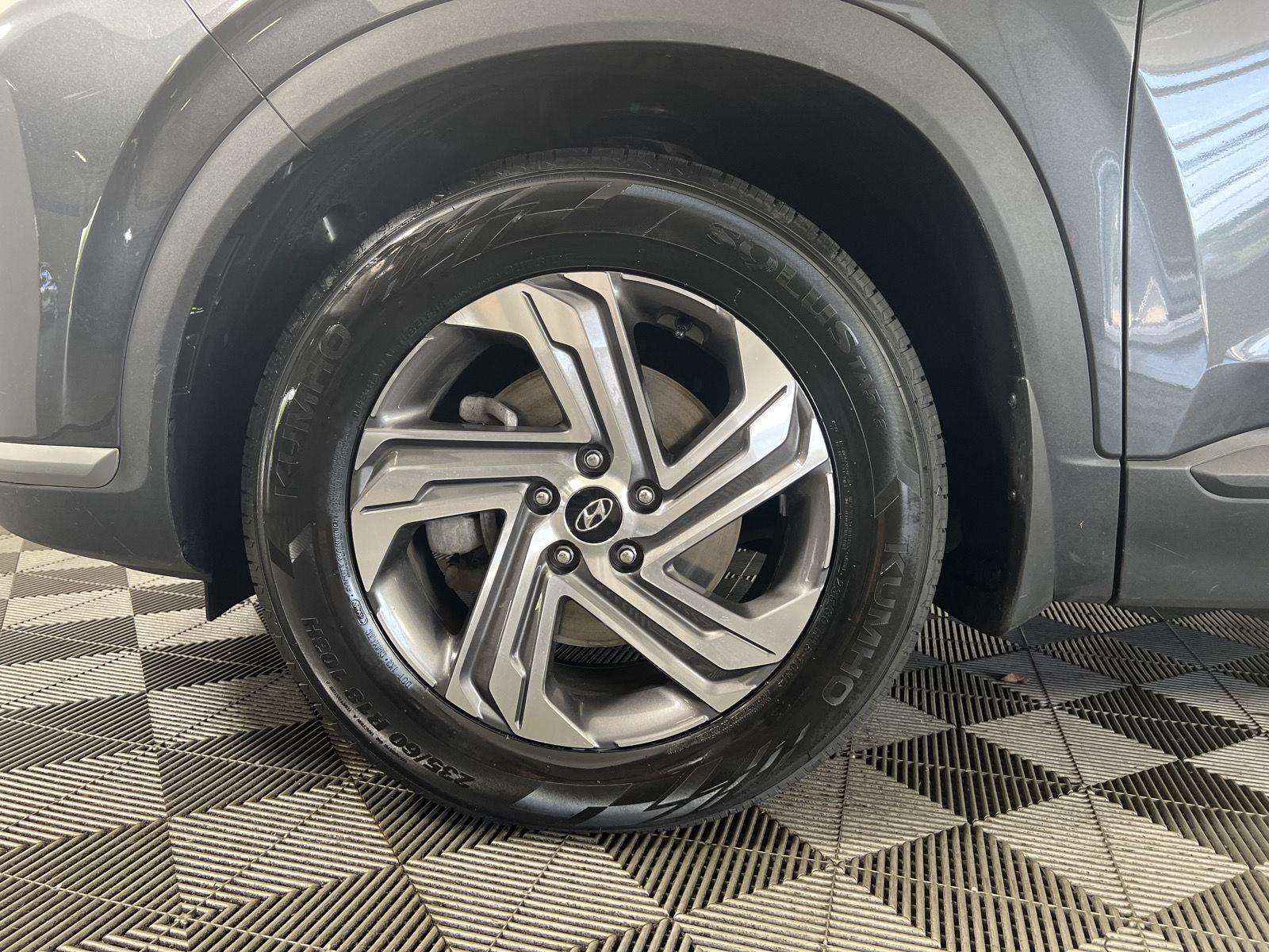 Used 2023 Portofino Gray Hyundai SEL image 9
