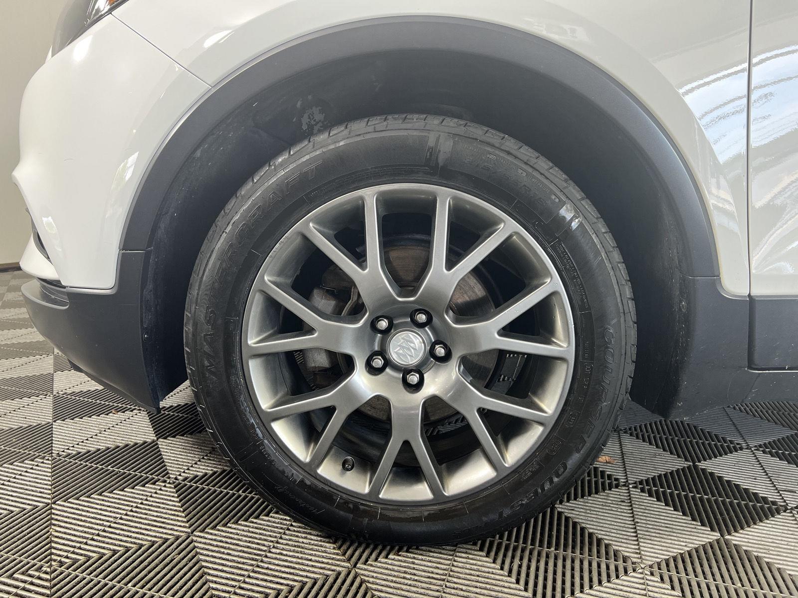 Used 2019 Summit White Buick Sport Touring image 9