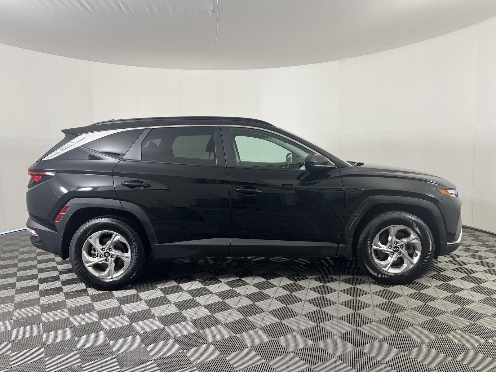 Certified Used 2024 Black Pearl Hyundai SEL image 3