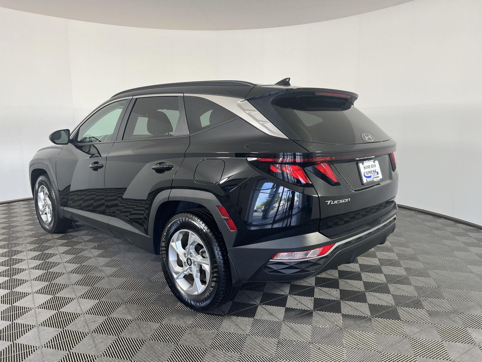 Certified Used 2024 Black Pearl Hyundai SEL image 7