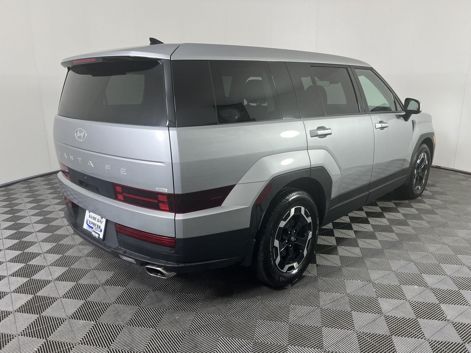 Certified Pre-Owned 2024 Hyundai Santa Fe SE Sport Utility in