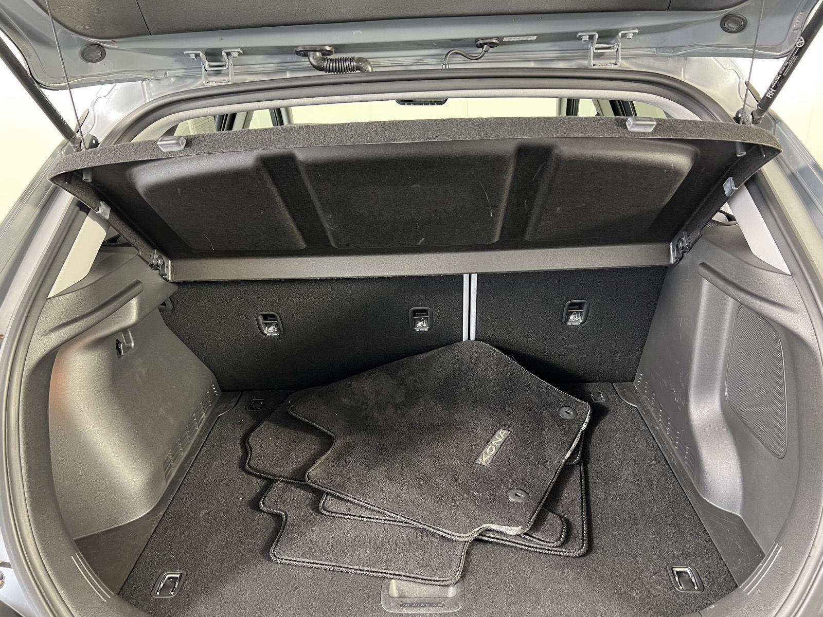 Used 2020 Sonic Silver Hyundai Limited image 20