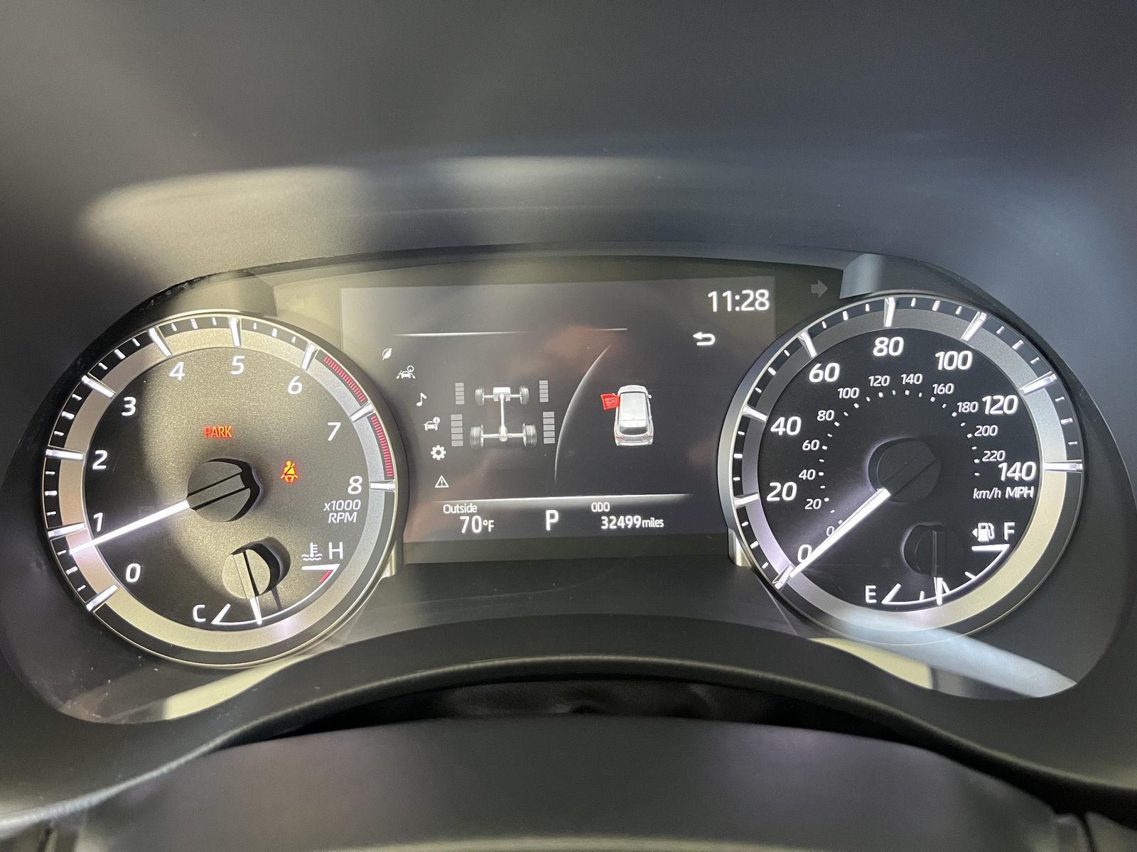 Used 2024 Wind Chill Pearl Toyota XSE image 17