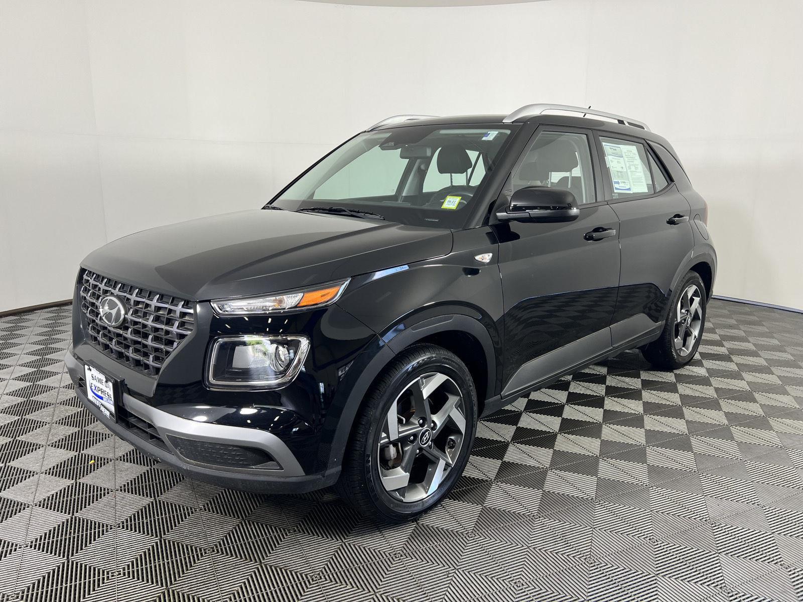 Certified Used 2023 Onyx Black Hyundai SEL image 7