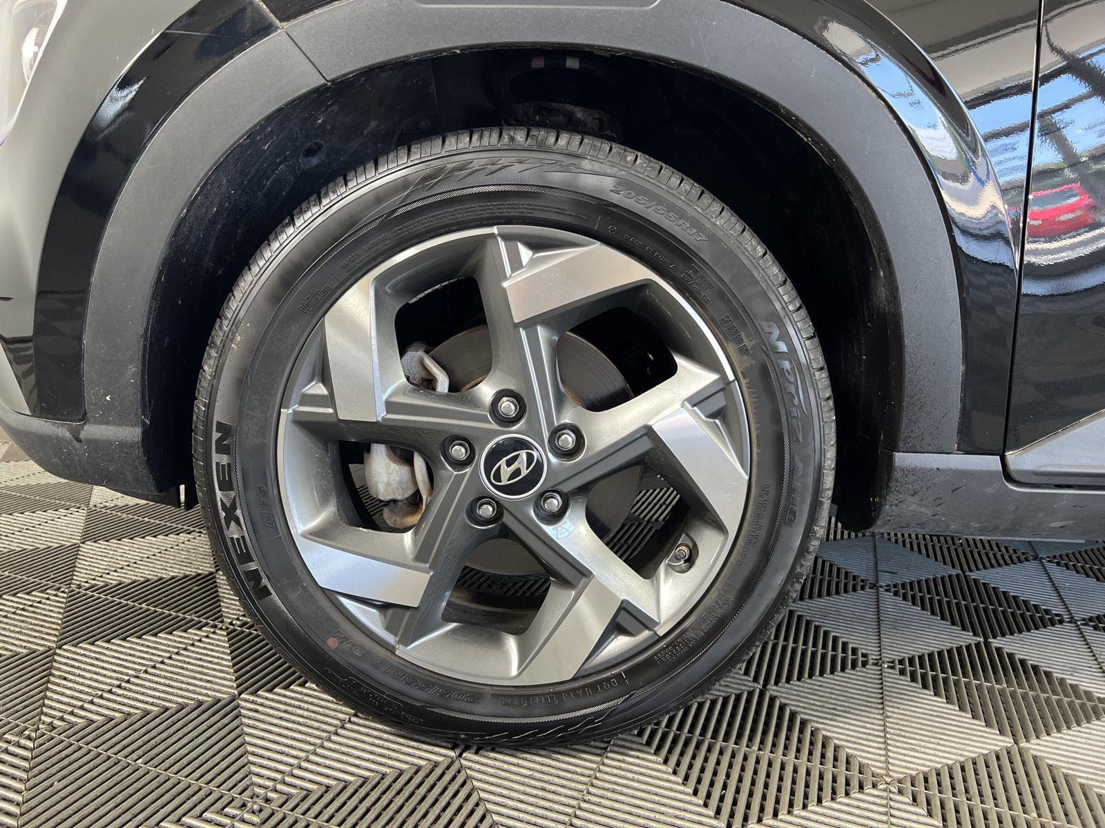 Certified Used 2023 Onyx Black Hyundai SEL image 9