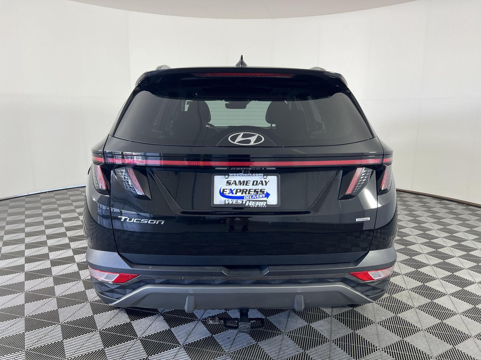 Certified Used 2023 Phantom Black Hyundai Limited image 4