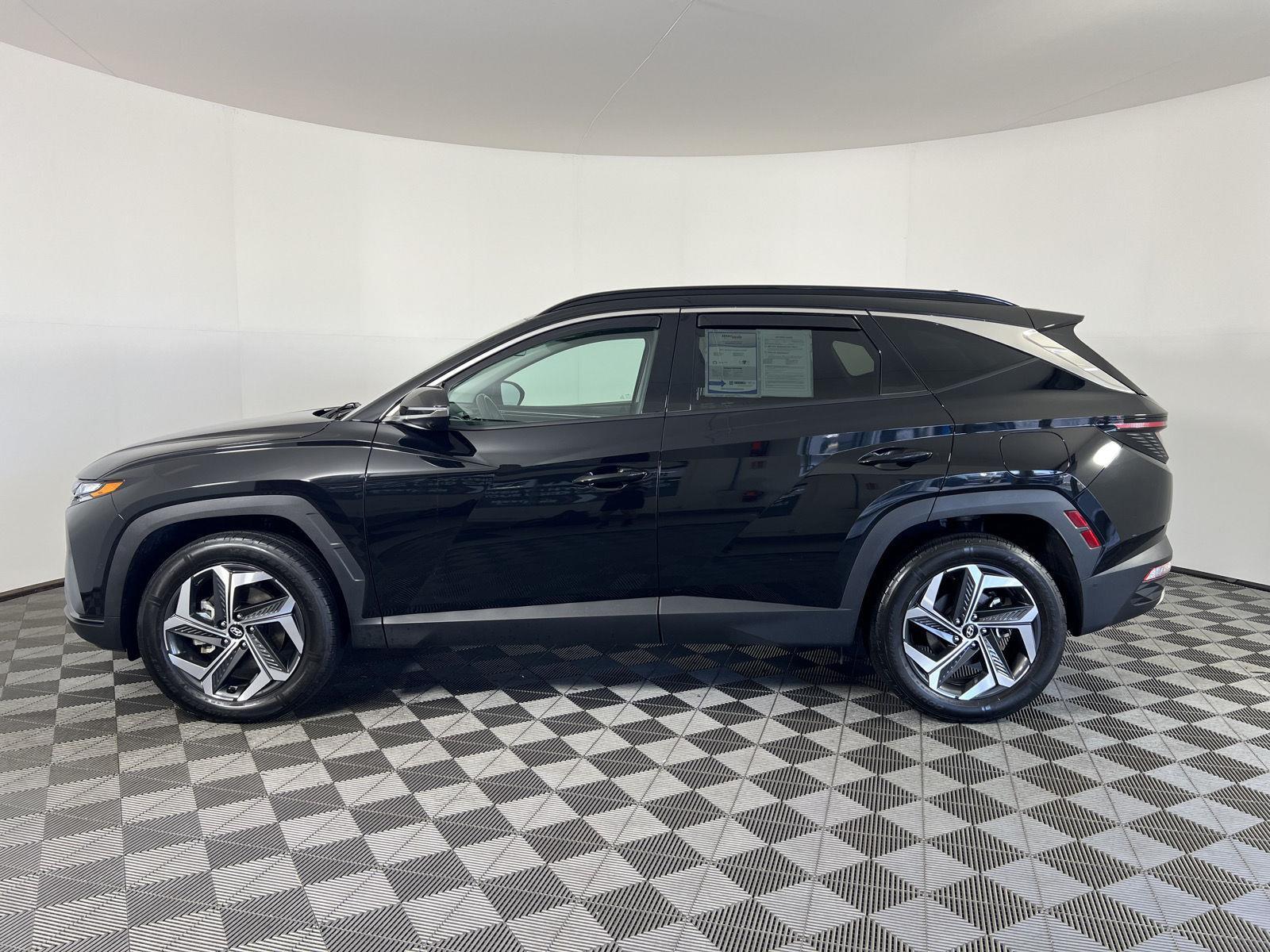 Certified Used 2023 Phantom Black Hyundai Limited image 6