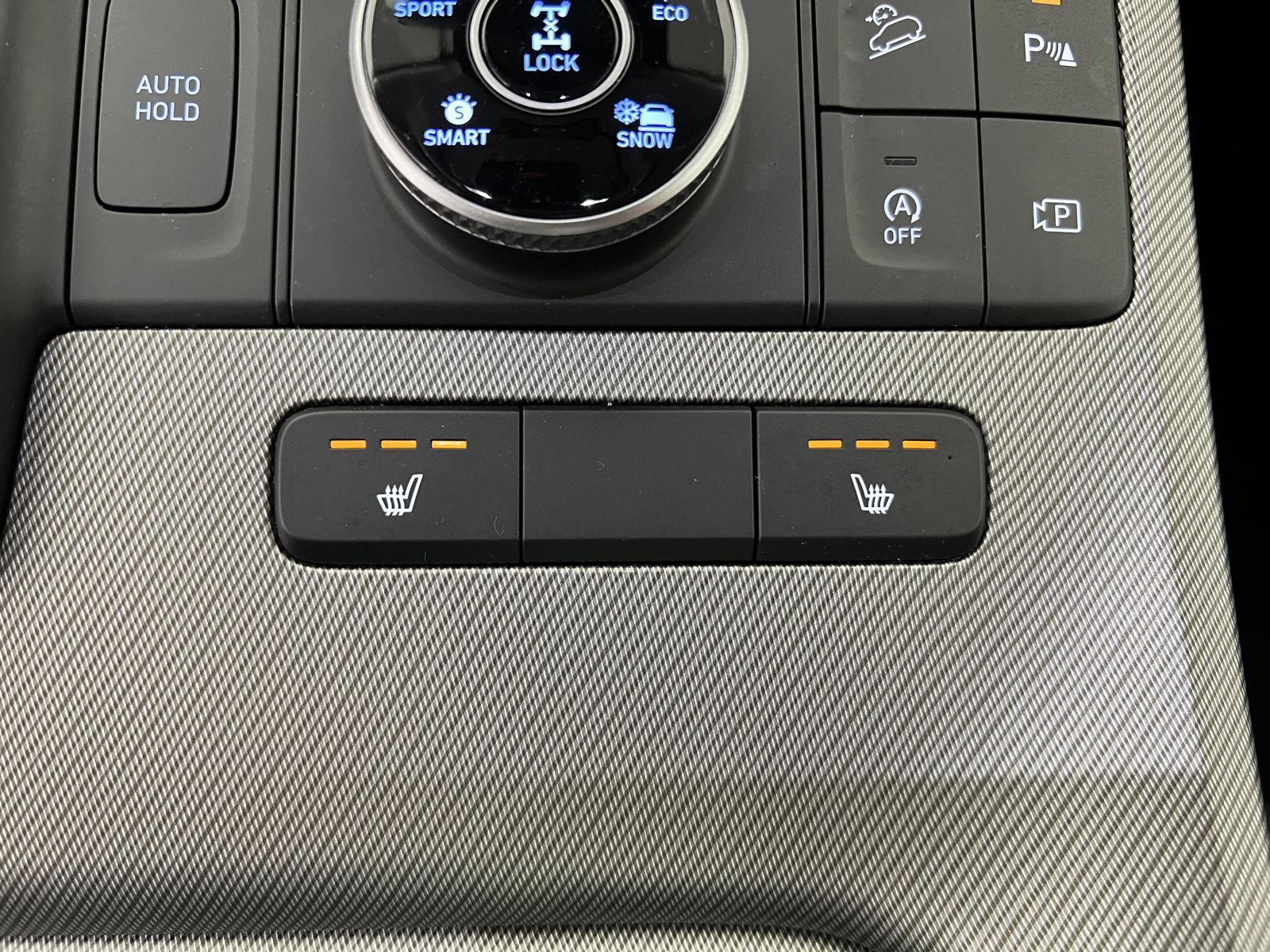 Certified Used 2024 Typhoon Silver Hyundai SEL 7P image 23