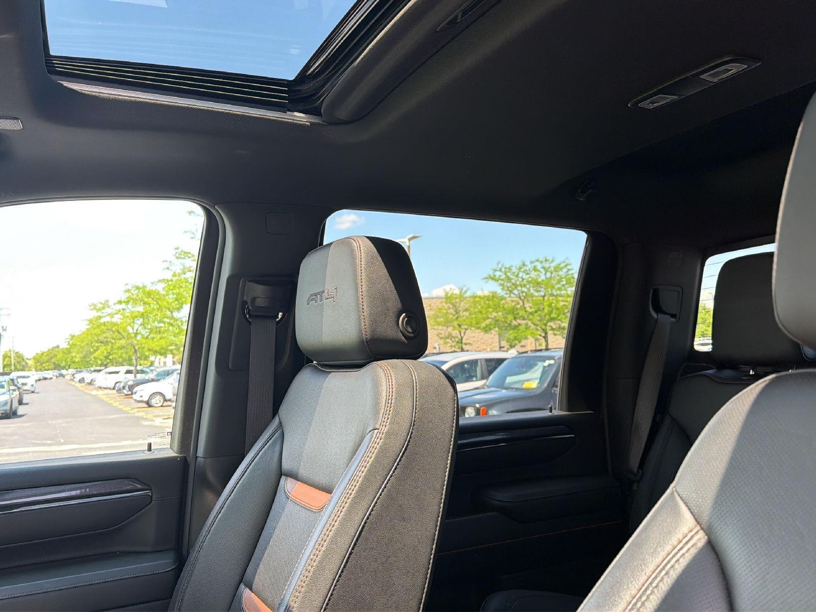 Used 2024 Onyx Black GMC AT4 image 9