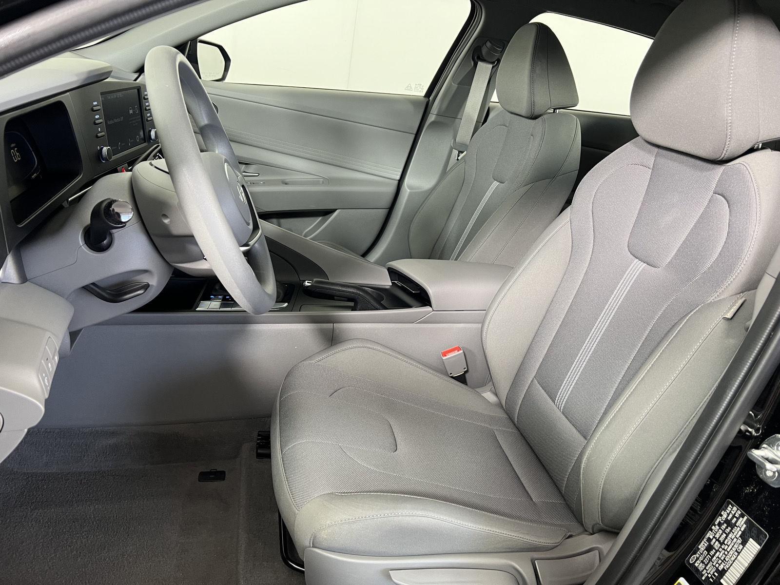 Certified Used 2024 Abyss Black Hyundai SE image 11