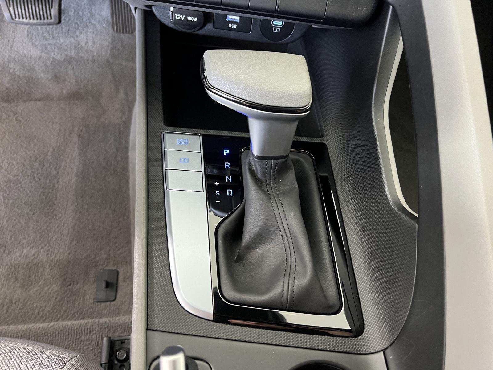 Certified Used 2024 Abyss Black Hyundai SE image 22