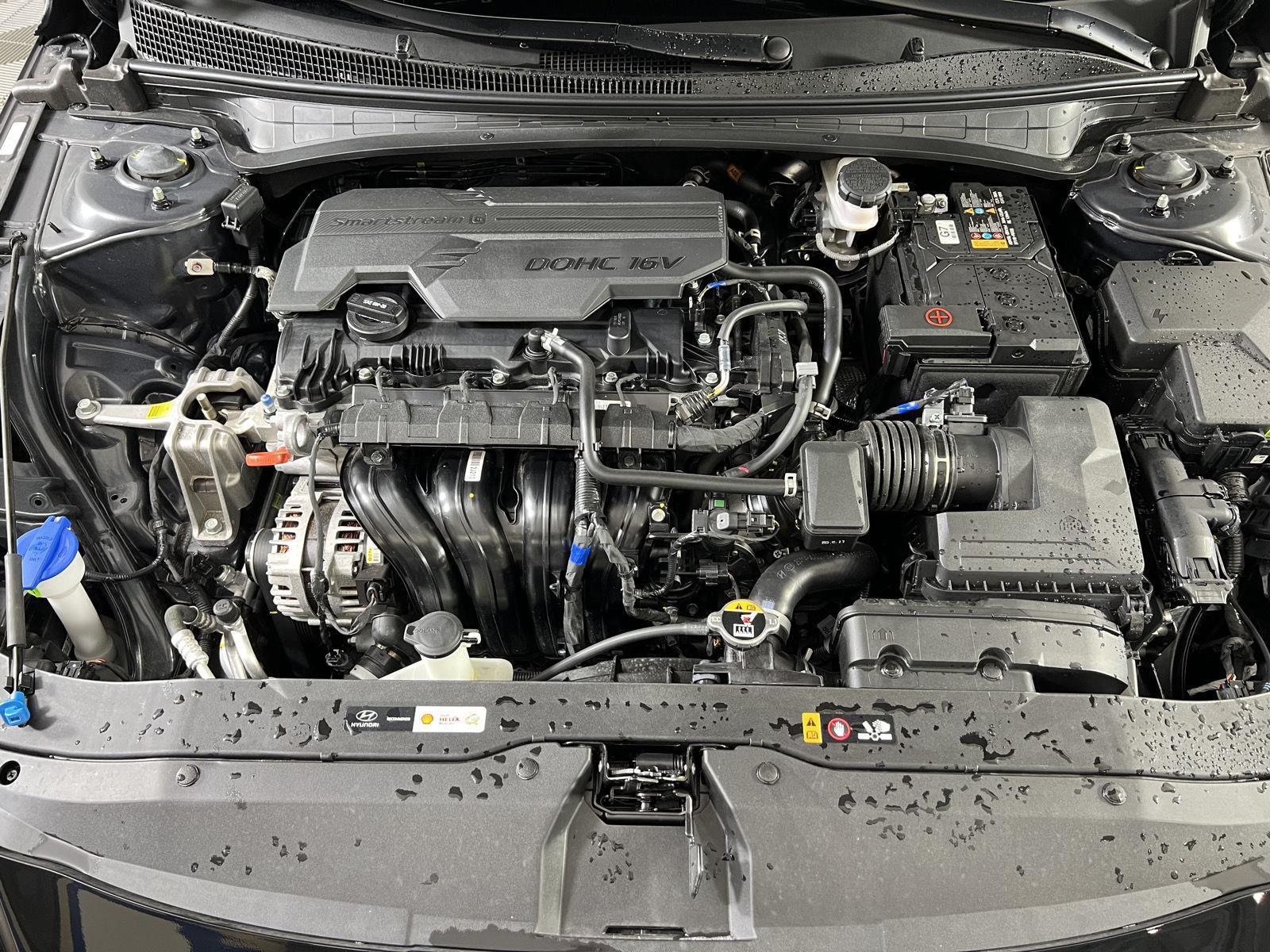 Certified Used 2024 Abyss Black Hyundai SE image 27