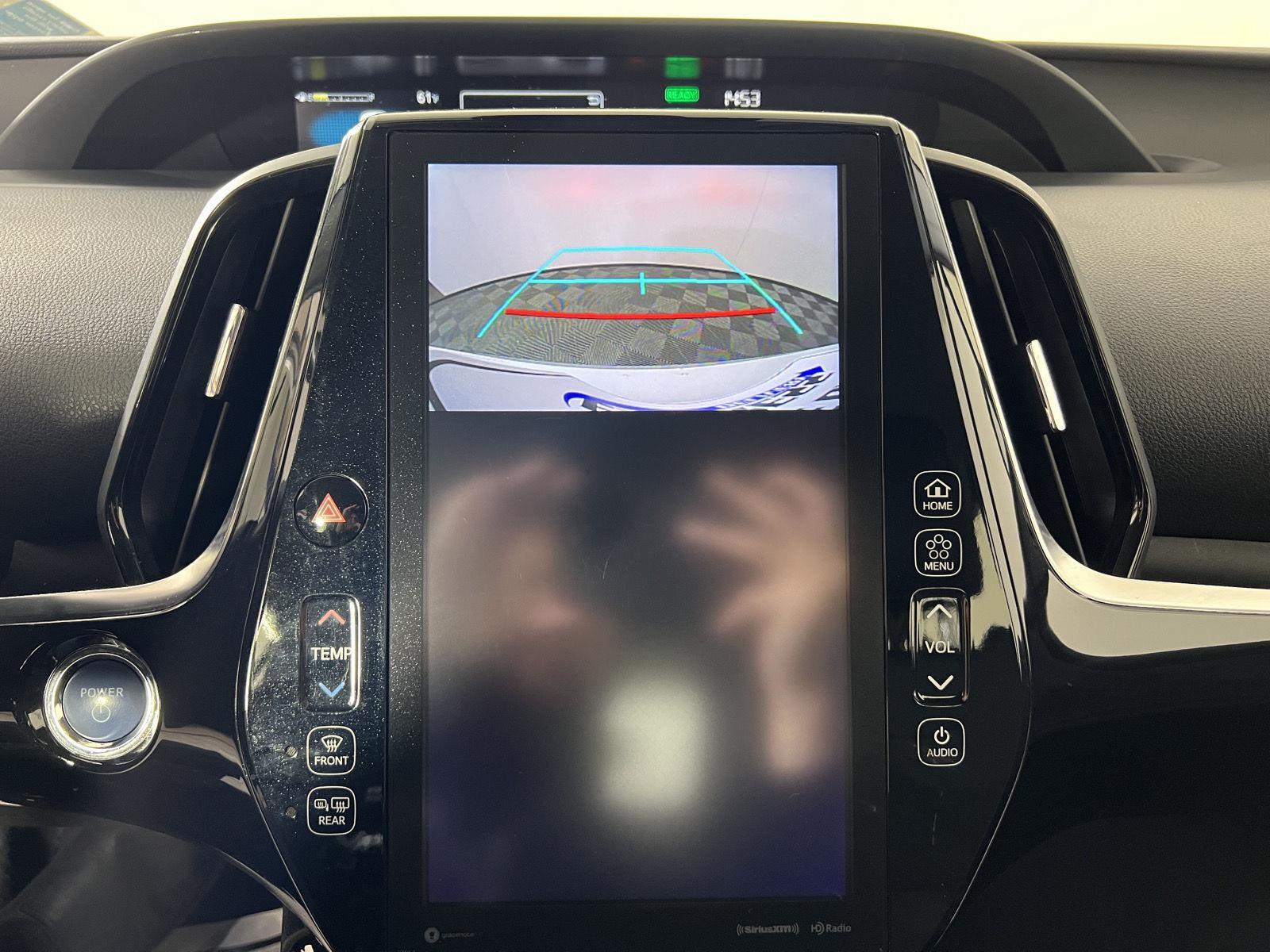 Used 2022 Wind Chill Pearl Toyota XLE image 18