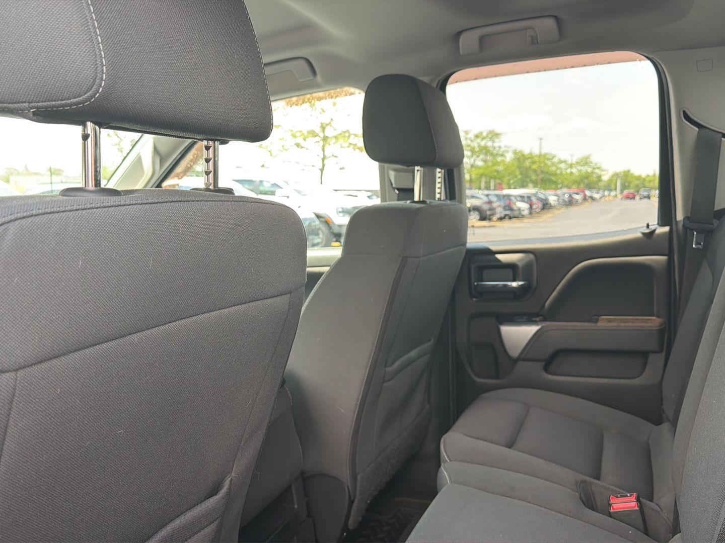 Used 2018 Black Chevrolet LT image 10