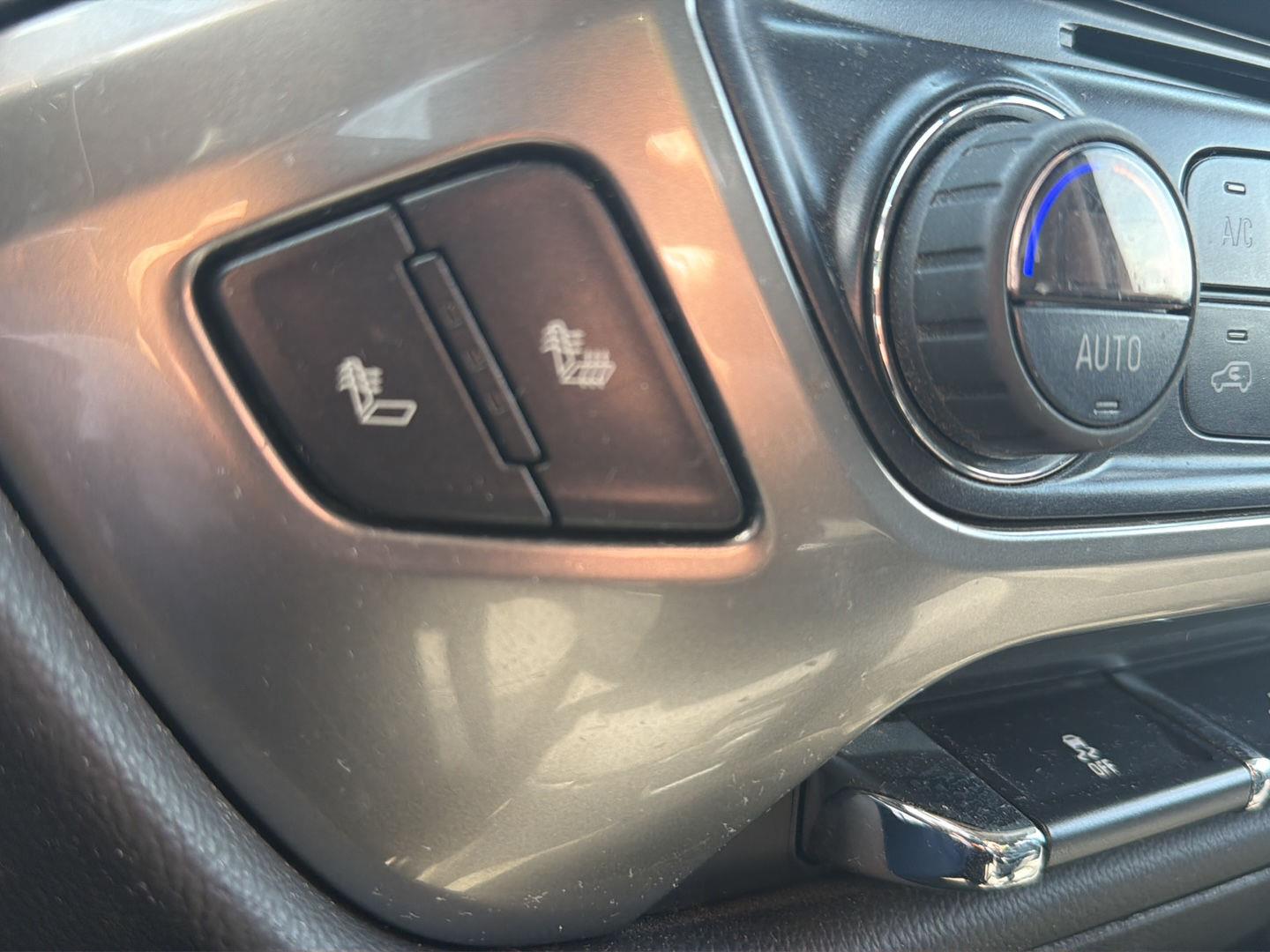 Used 2018 Black Chevrolet LT image 18
