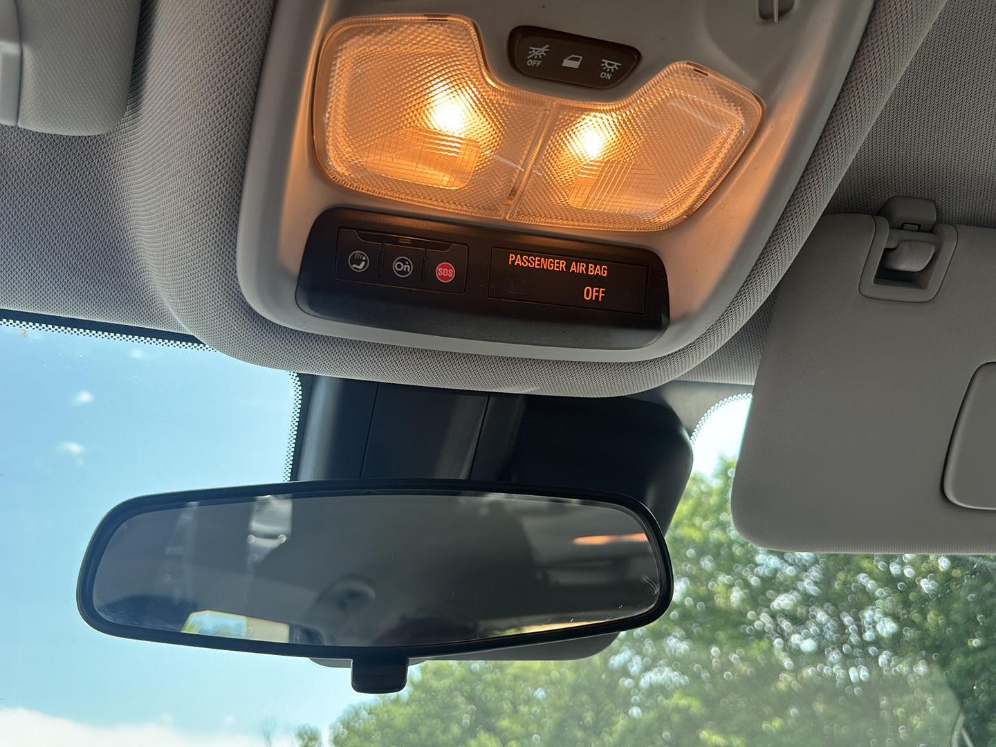 Used 2021 Summit White Chevrolet L image 16