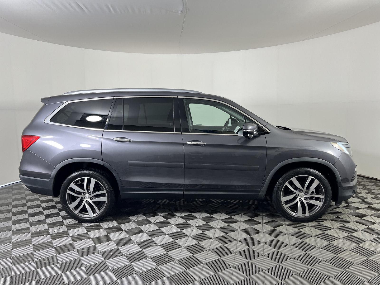 Used 2018 Gy Honda  image 2
