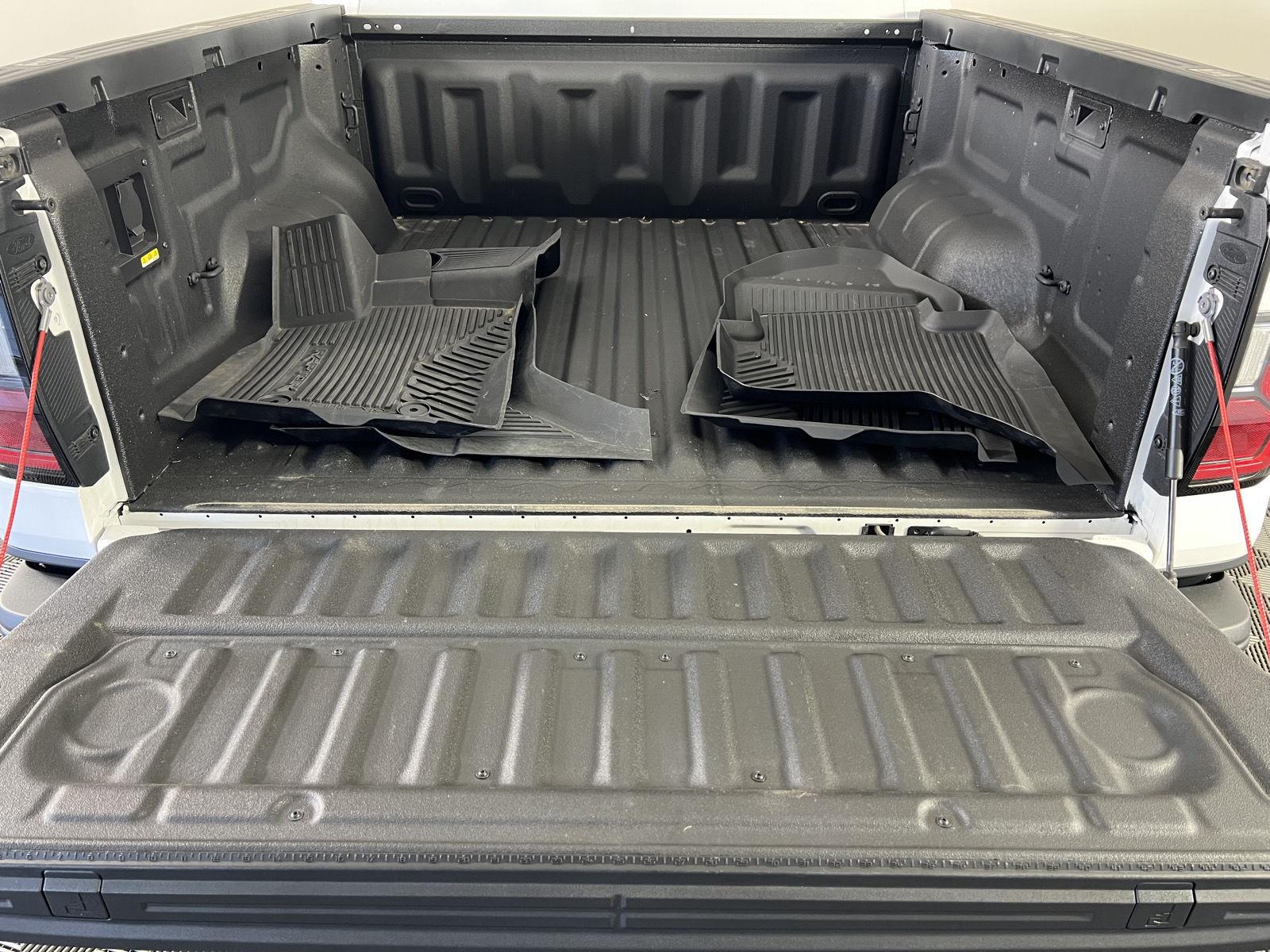Used 2025 Oxford White Ford Raptor image 5