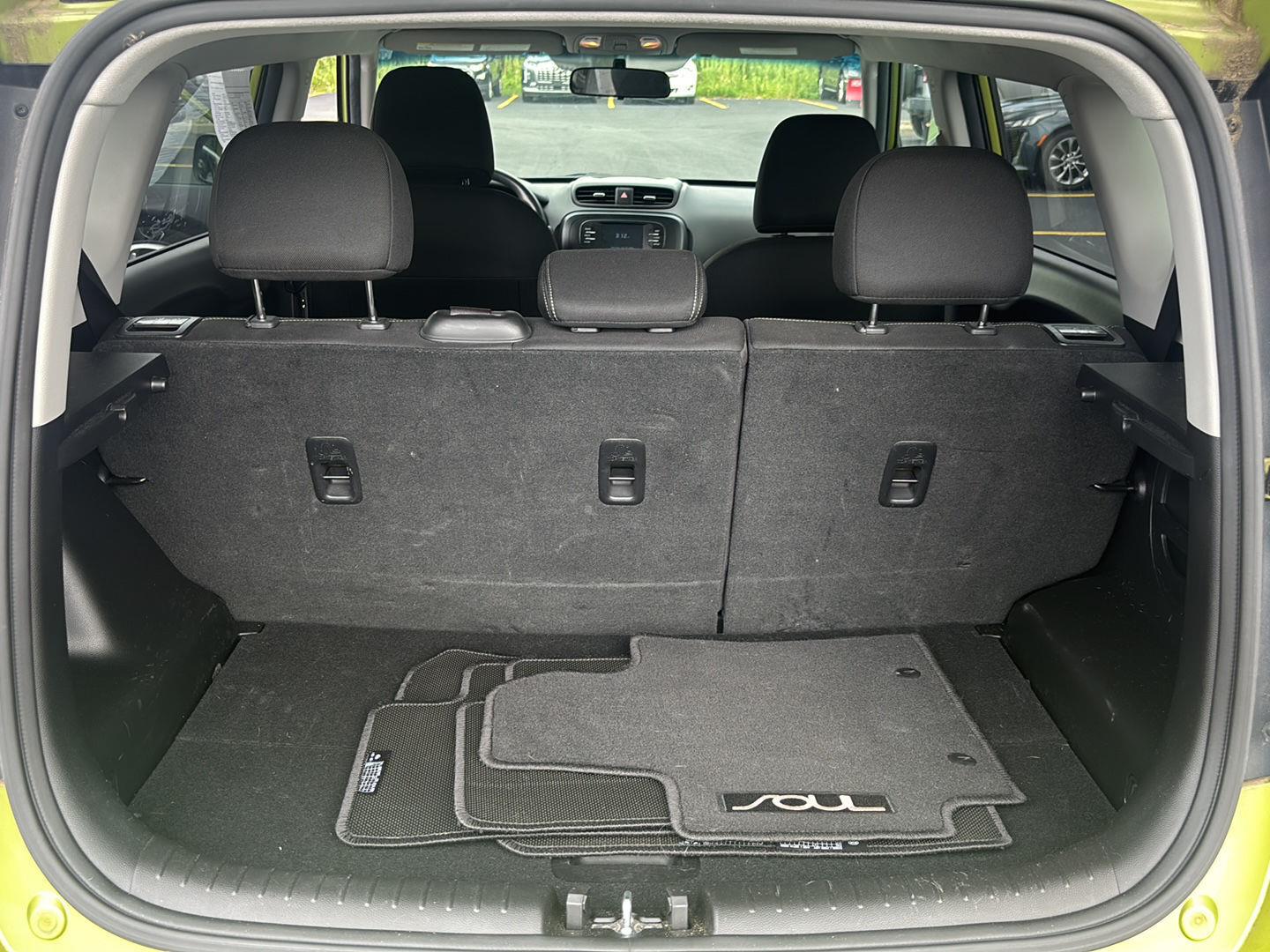 Used 2017 Alien II Kia + image 19