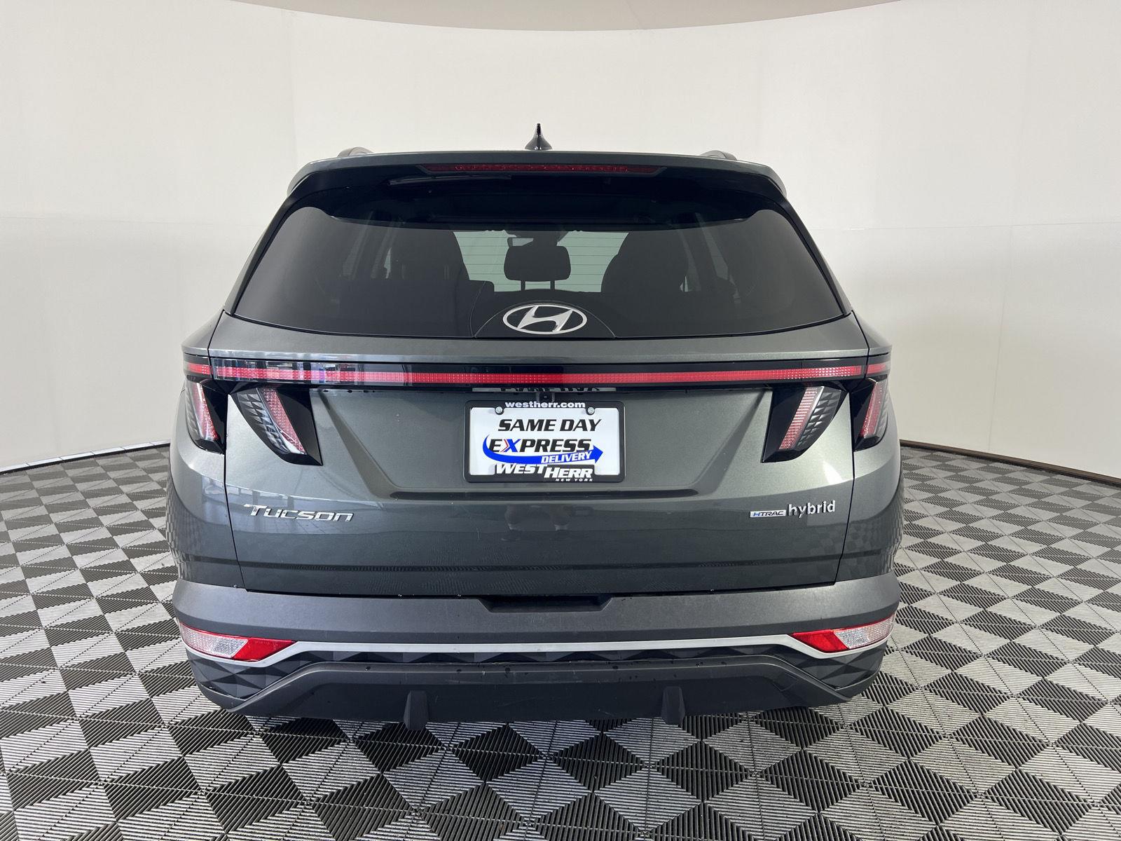 Certified Used 2023 Amazon Gray Hyundai SEL Convenience image 4