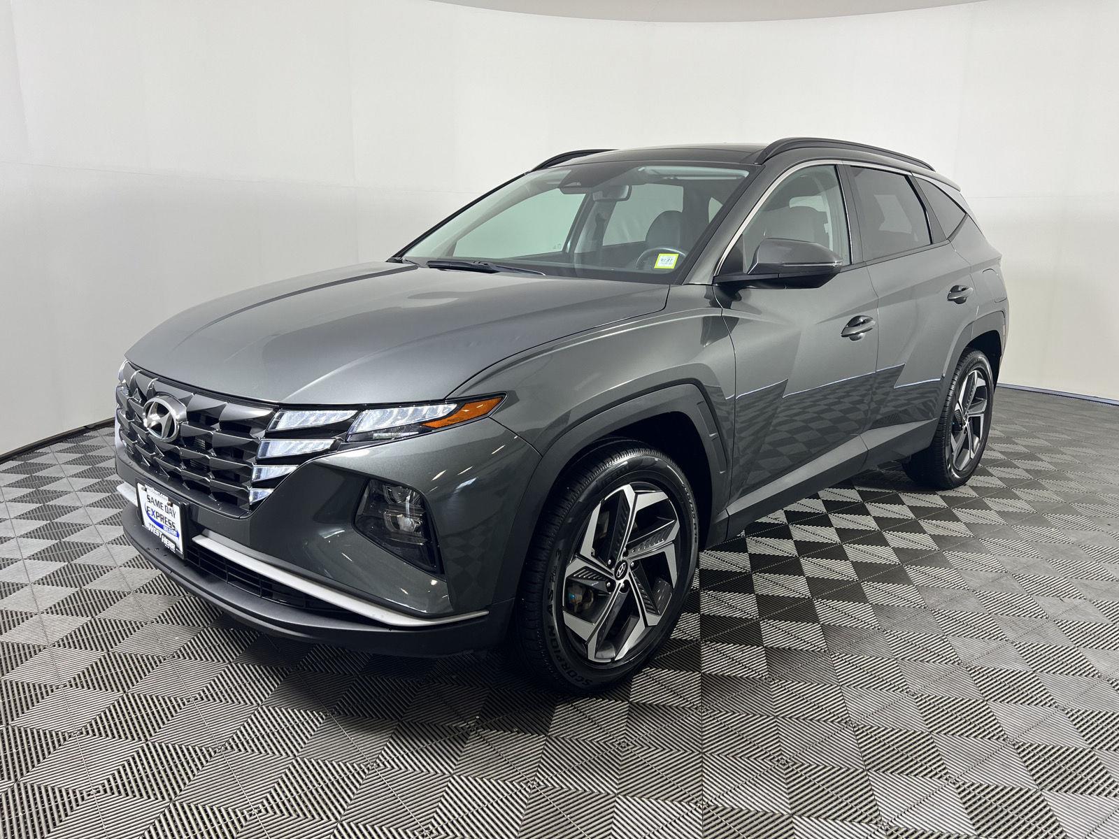 Certified Used 2023 Amazon Gray Hyundai SEL Convenience image 7
