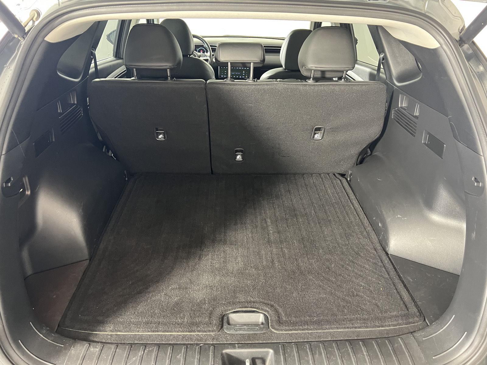Certified Used 2023 Amazon Gray Hyundai SEL Convenience image 28