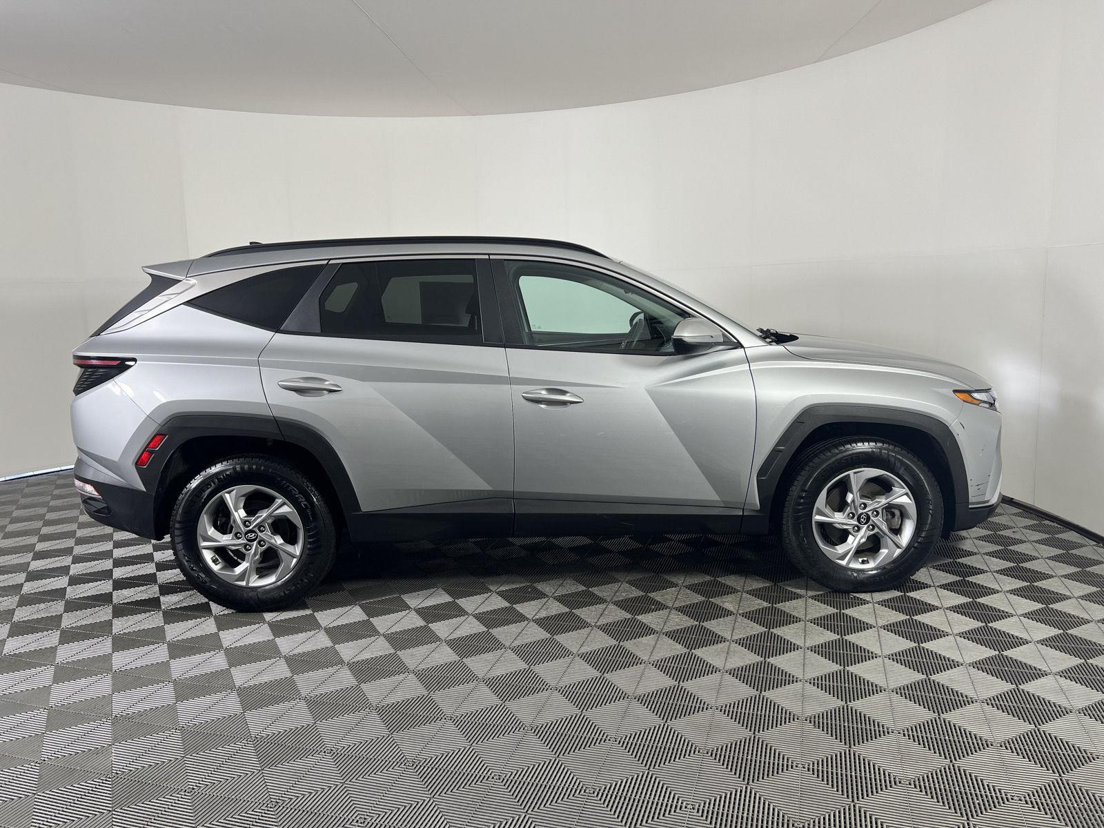 Certified Used 2023 Shimmering Silver Hyundai SEL image 2