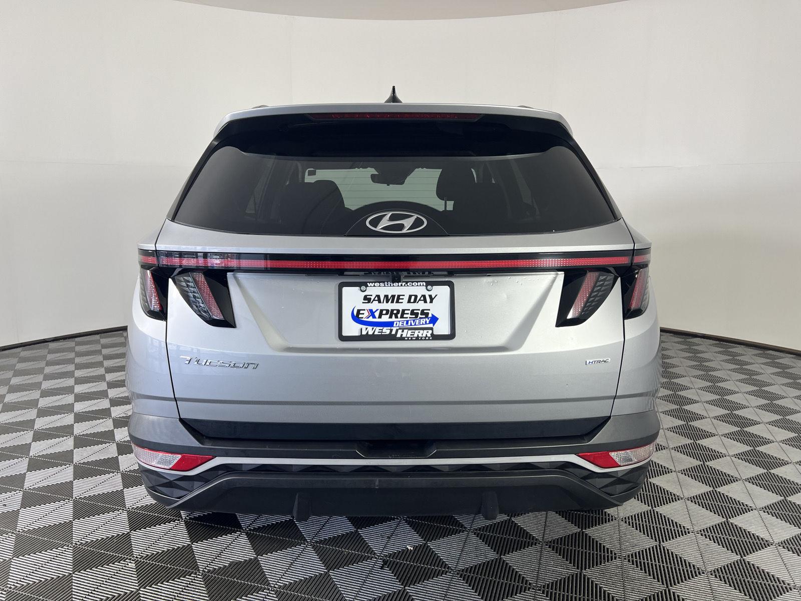 Certified Used 2023 Shimmering Silver Hyundai SEL image 4