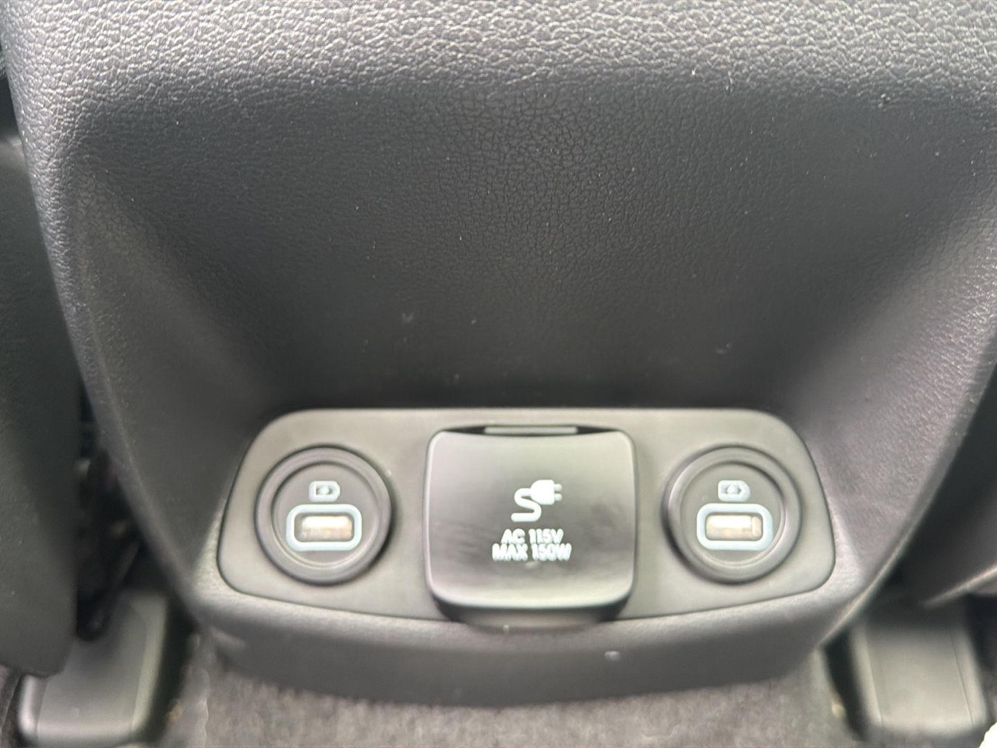 Certified Used 2023 Twilight Black Hyundai Limited image 13