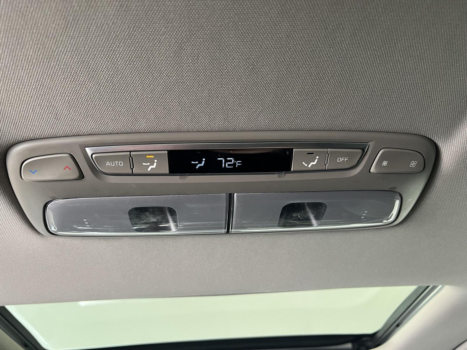 Used 2022 Ebony Black Kia EX image 27