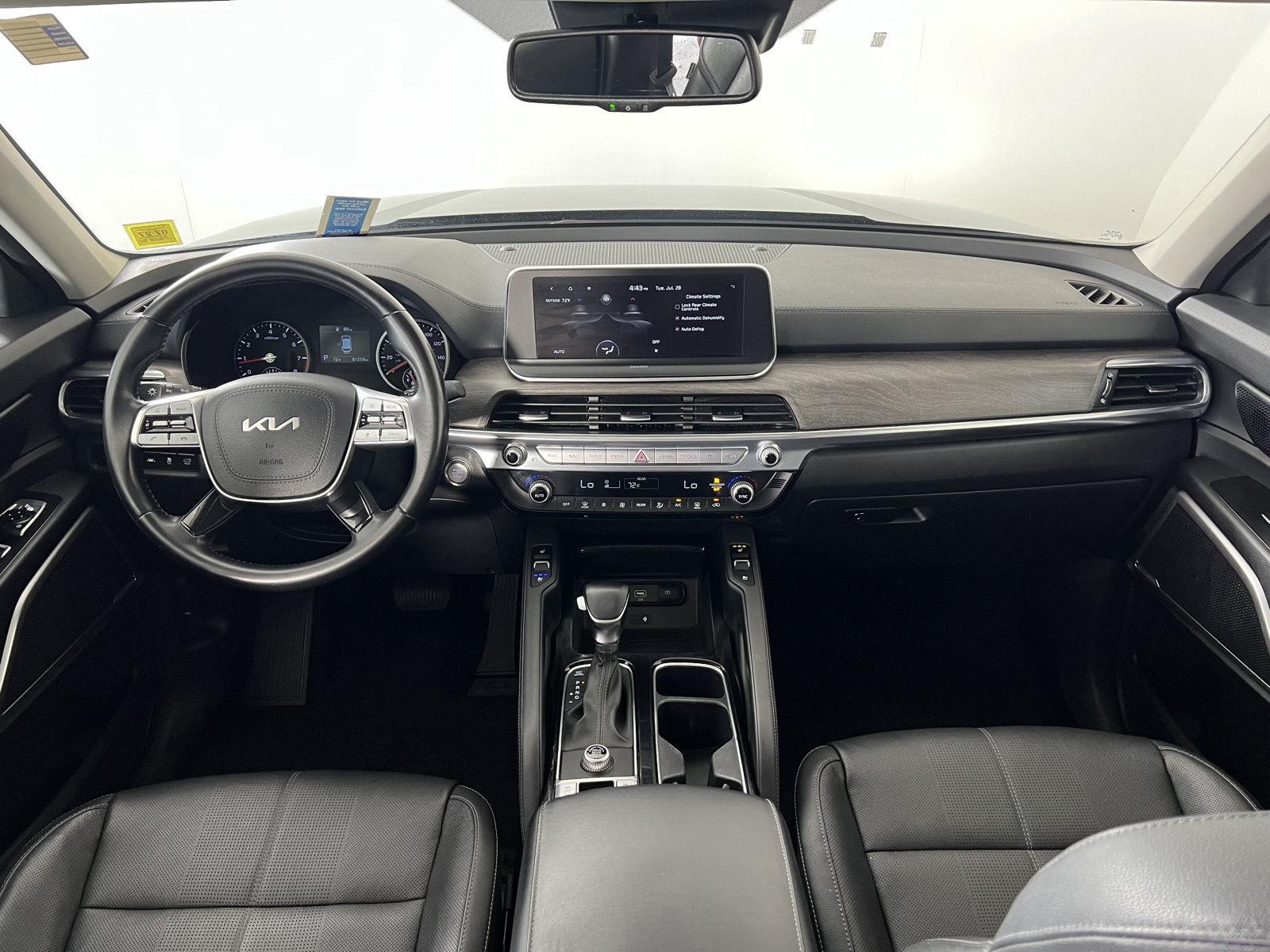 Used 2022 Ebony Black Kia EX image 28