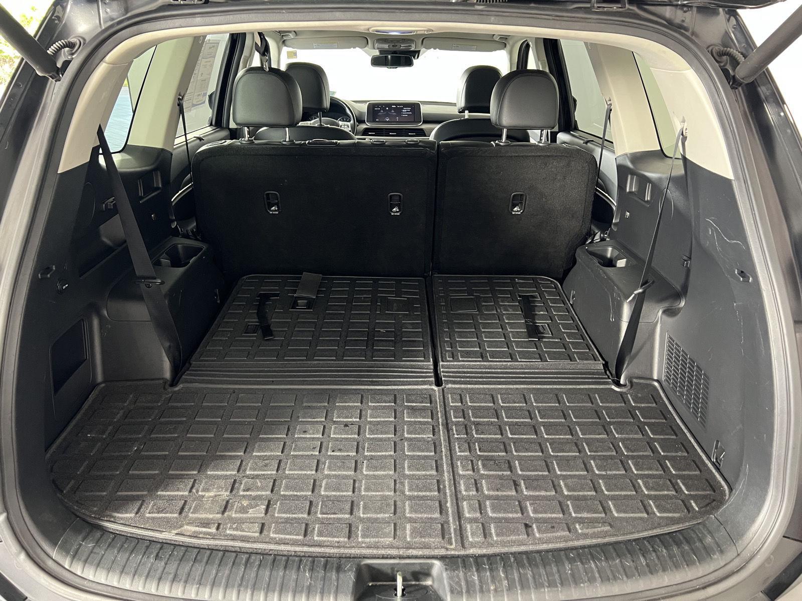 Used 2022 Ebony Black Kia EX image 29
