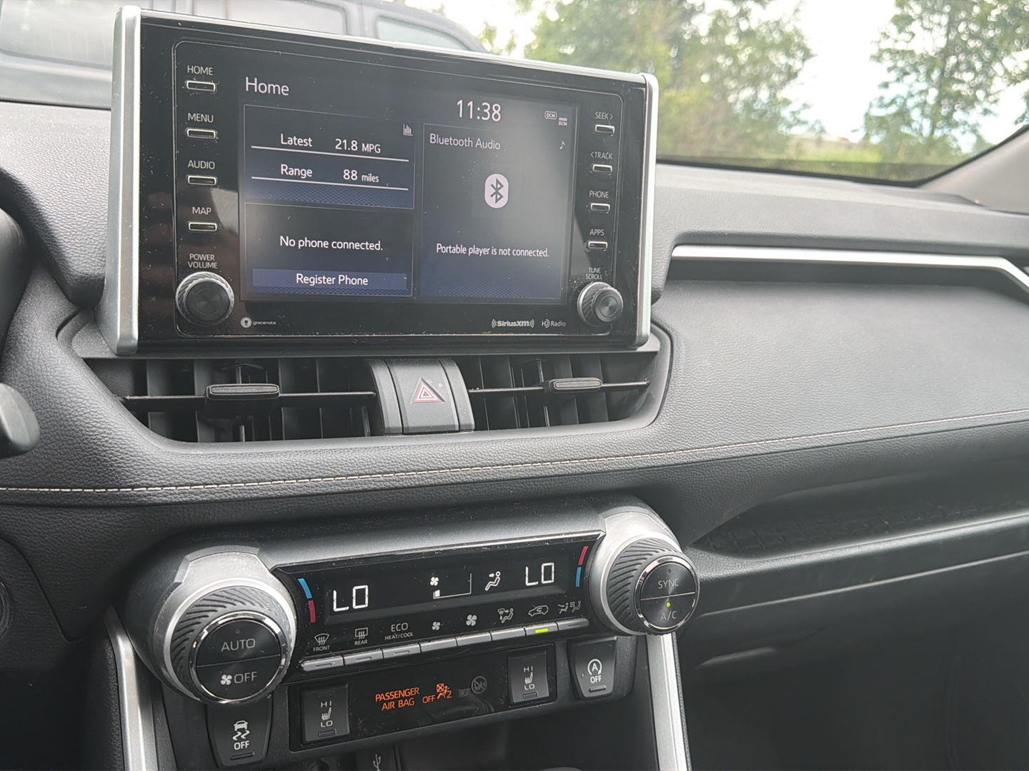 Used 2020 Midnight Black Metallic Toyota XLE image 15