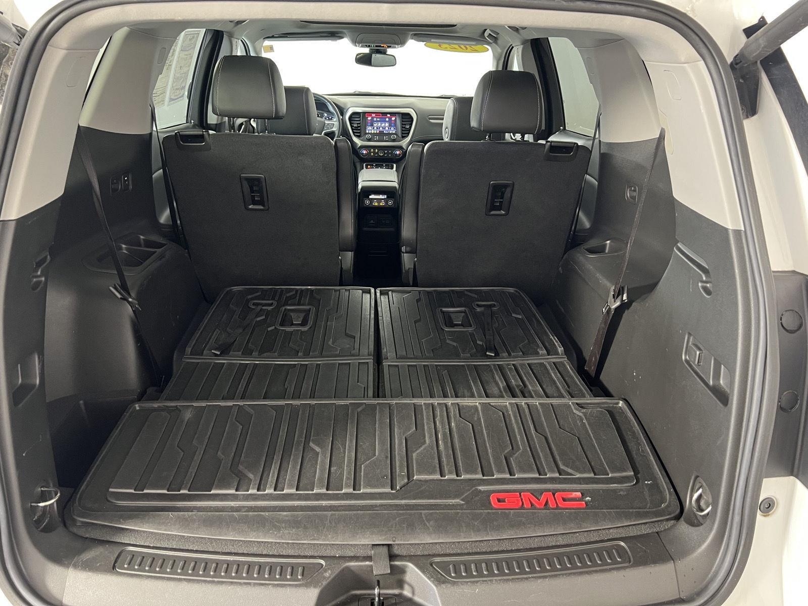 Used 2023 Summit White GMC SLT image 33