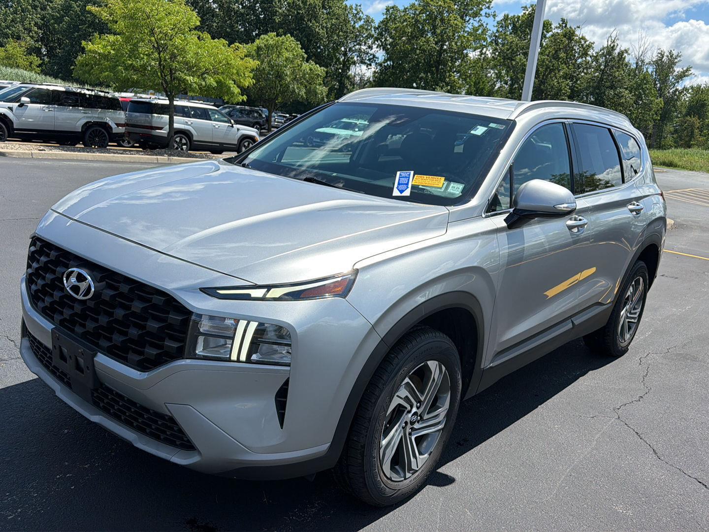 Certified Used 2023 Shimmering Silver Hyundai SEL image 3