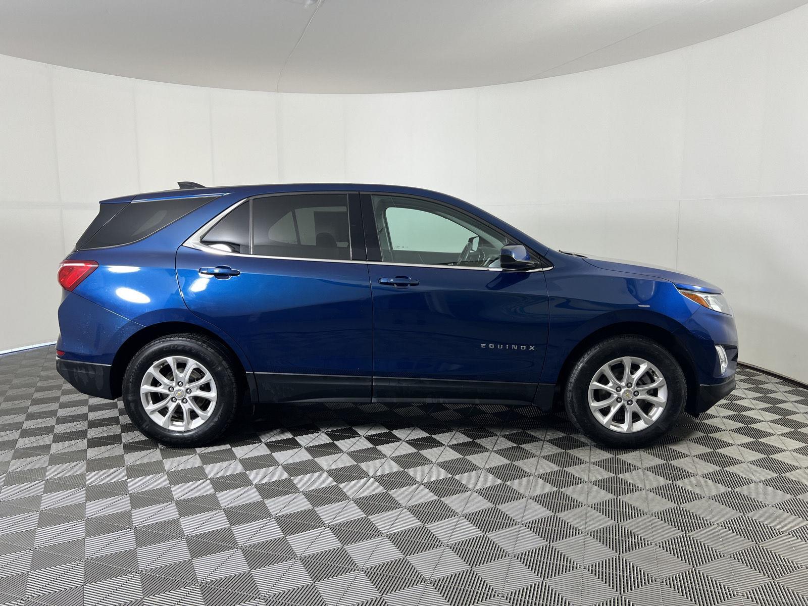 Used 2020 Pacific Blue Metallic Chevrolet LT image 2