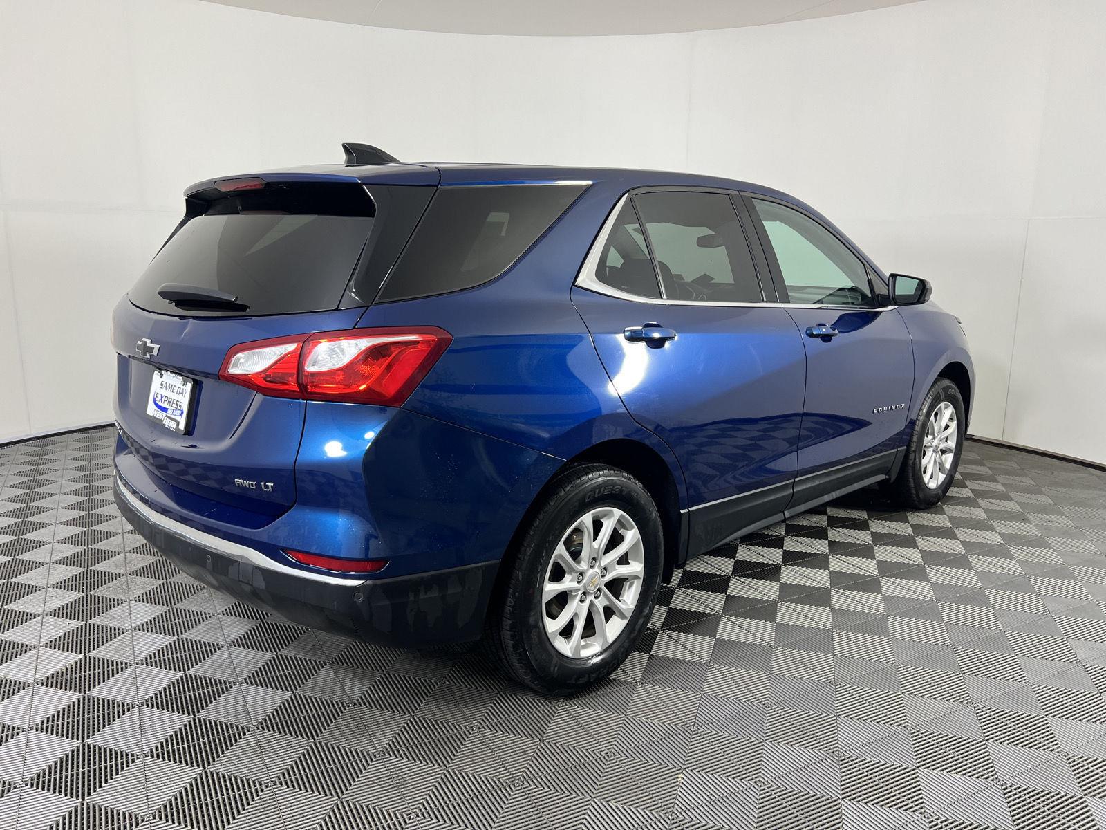 Used 2020 Pacific Blue Metallic Chevrolet LT image 3