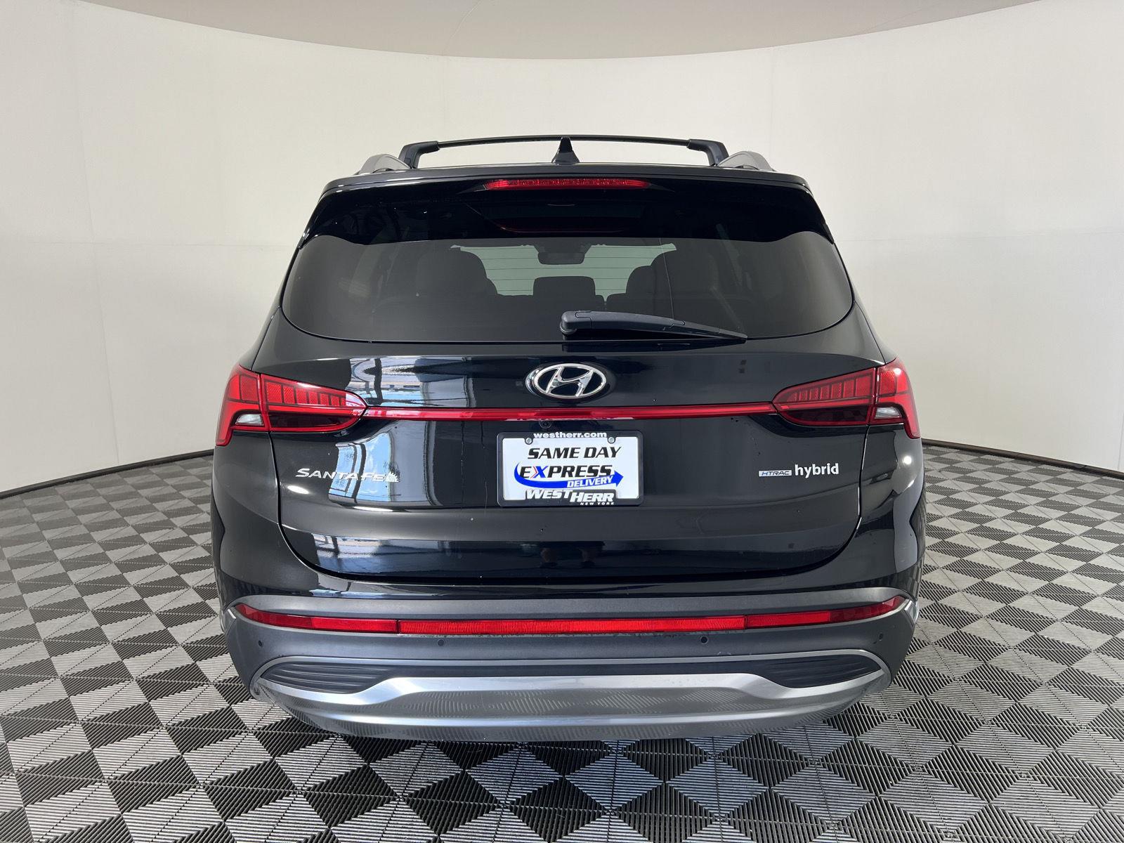 Certified Used 2023 Twilight Black Hyundai Limited image 4