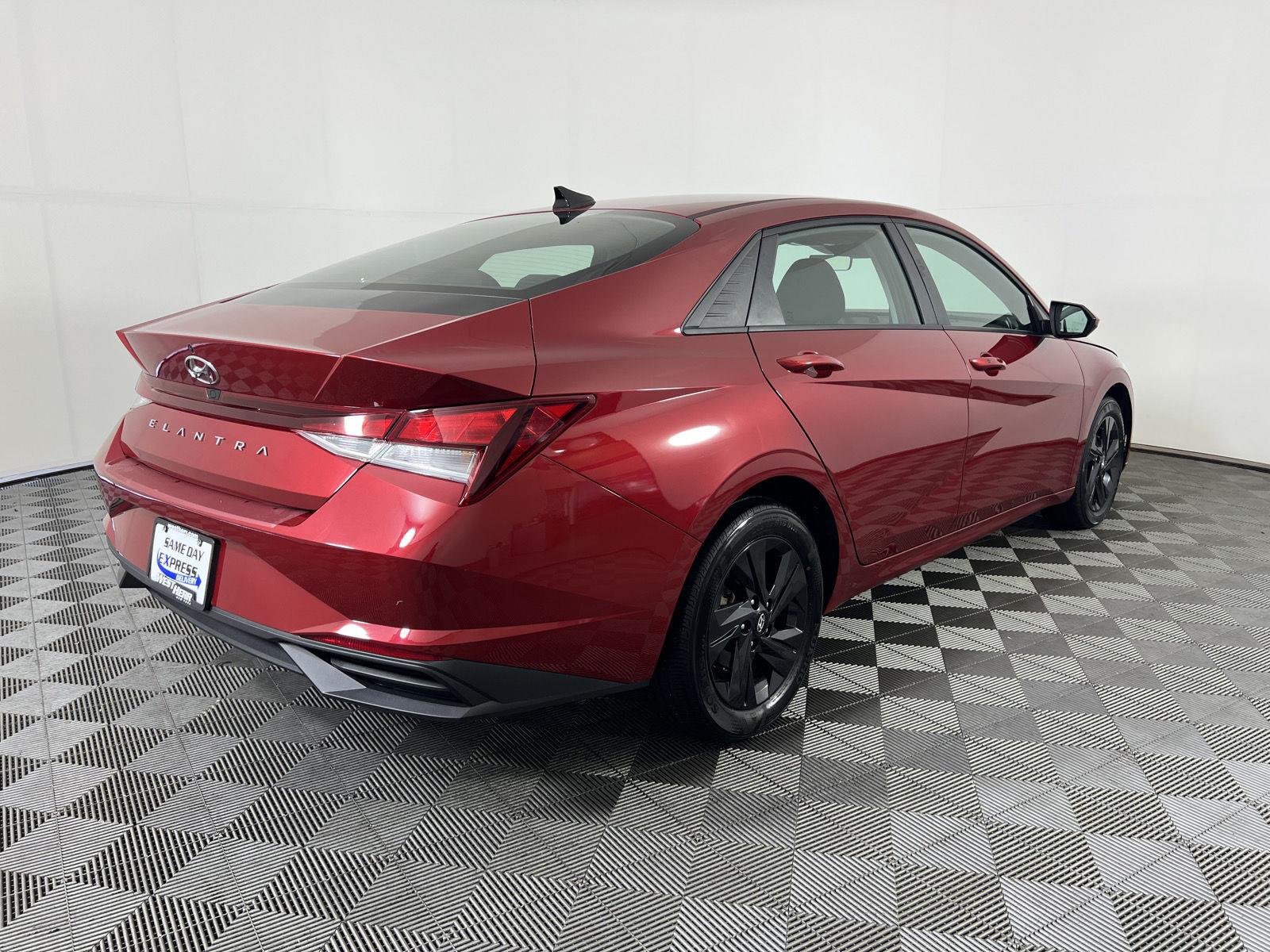Certified Used 2023 Ultimate Red Hyundai SEL image 3