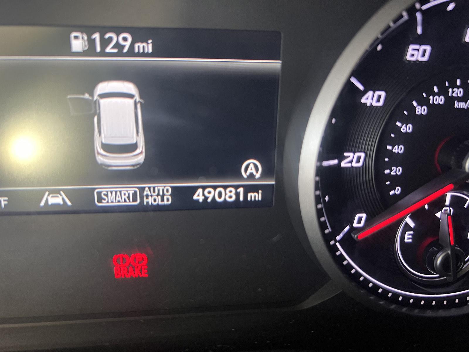 Certified Used 2023 Hampton Gray Hyundai SE image 18