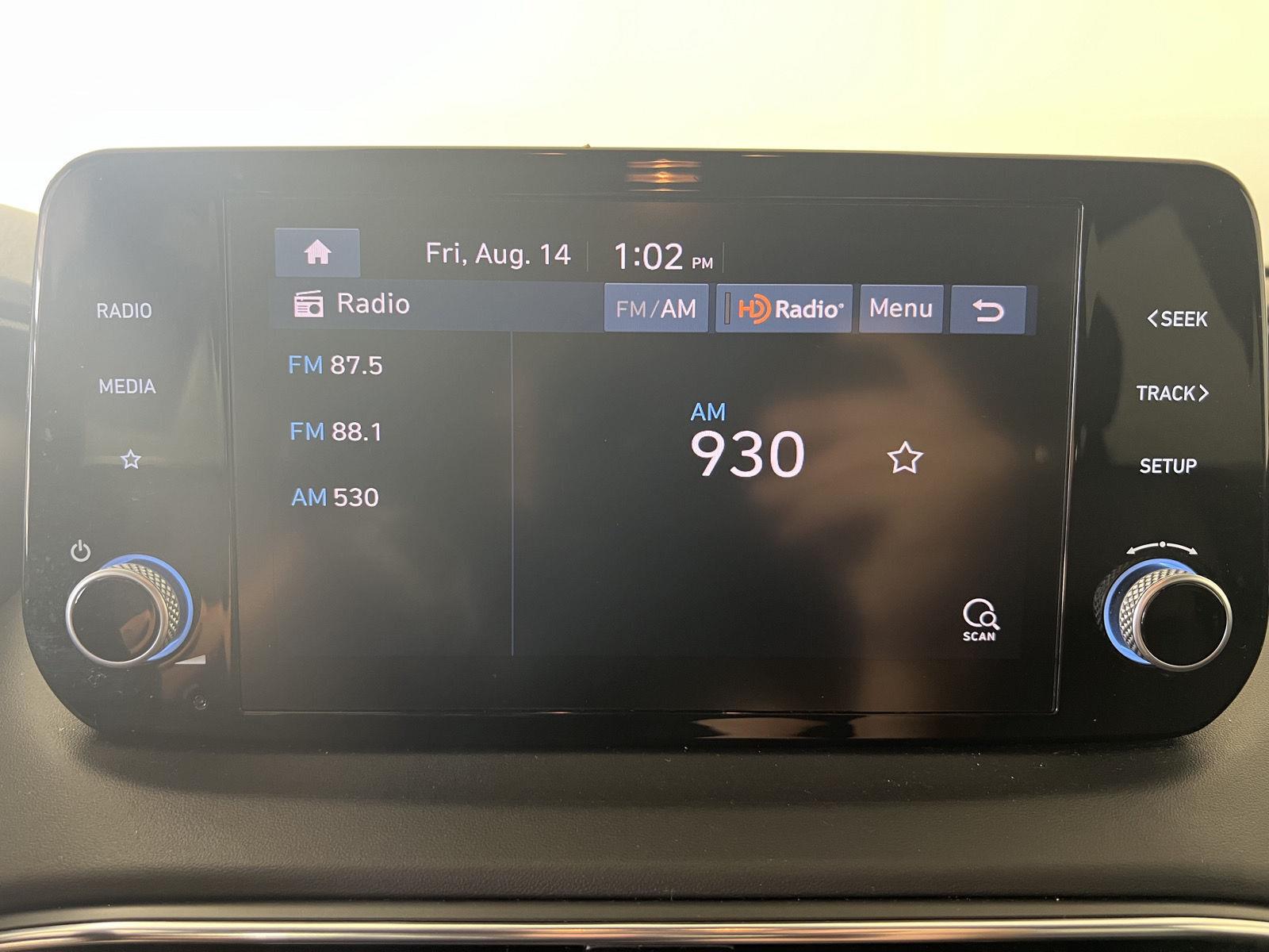 Certified Used 2023 Hampton Gray Hyundai SE image 19