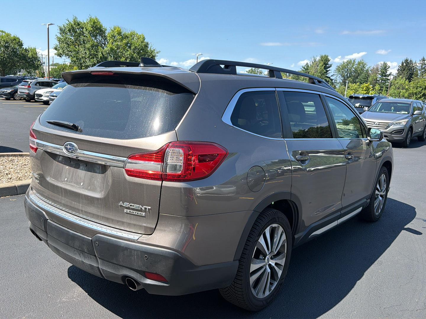 Used 2021 Brilliant Bronze Metallic Subaru Limited image 7