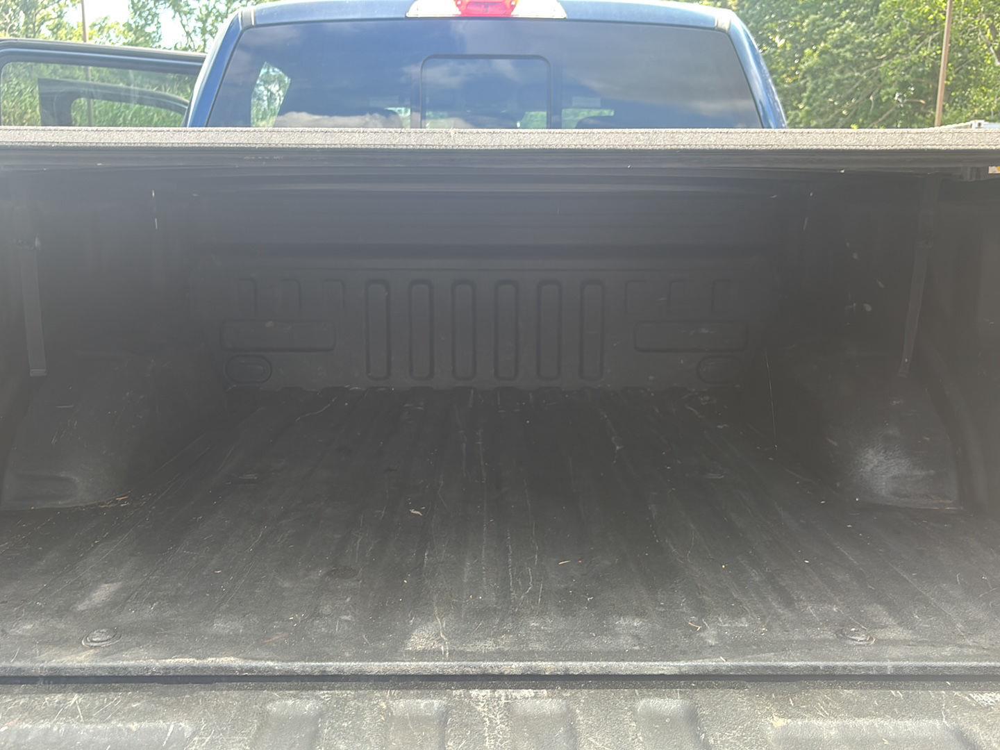 Used 2019 Blue Jeans Ford XLT image 16